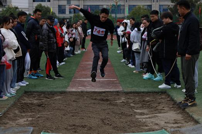 礼赞百年，筑梦青春——beat365中国官方网站第七届田径运动会(图5)