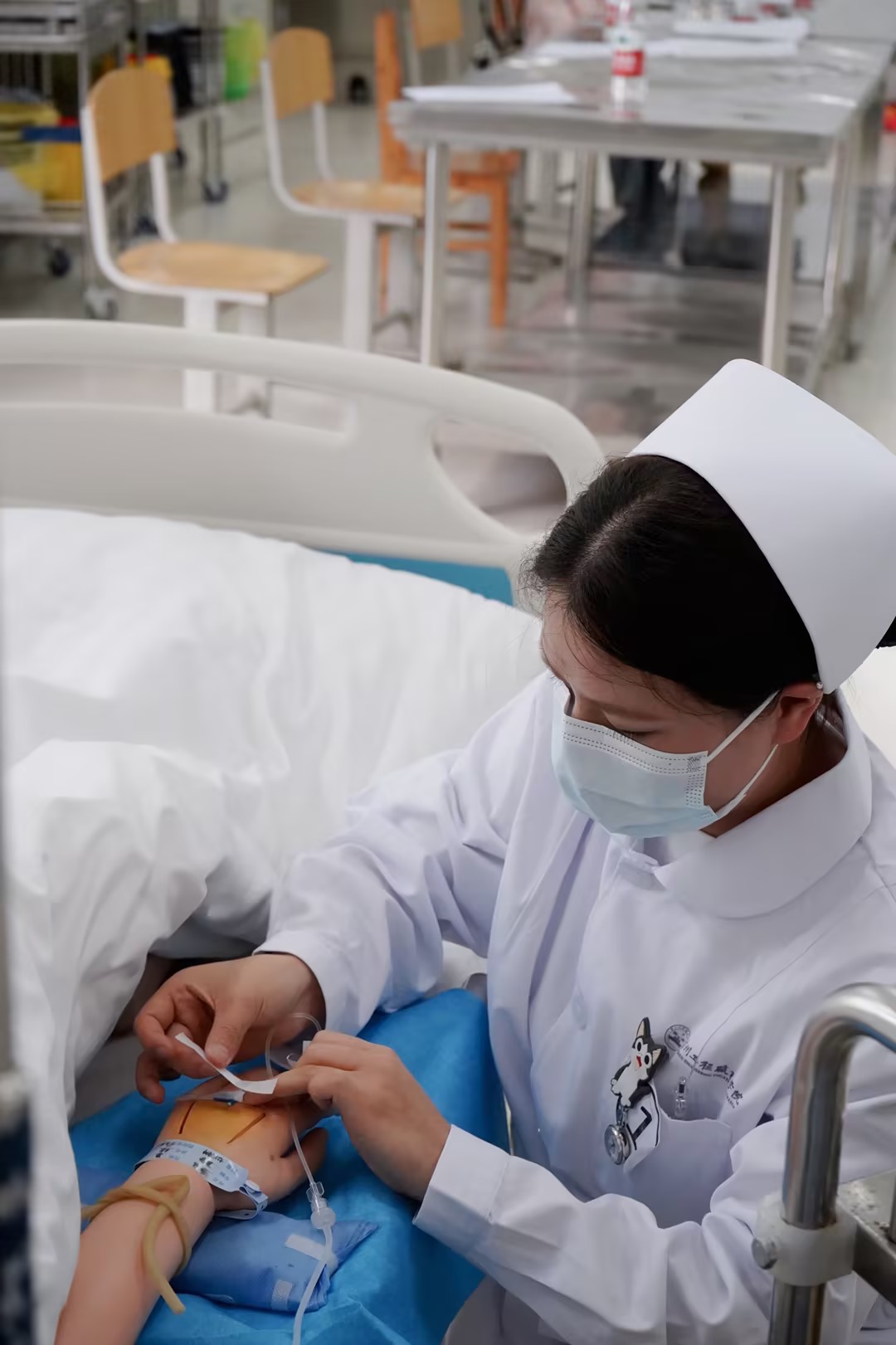 比学赶超强技能·业务比武展风采 ——beat365中国官方网站第七届护理技能大赛圆满举办(图6)