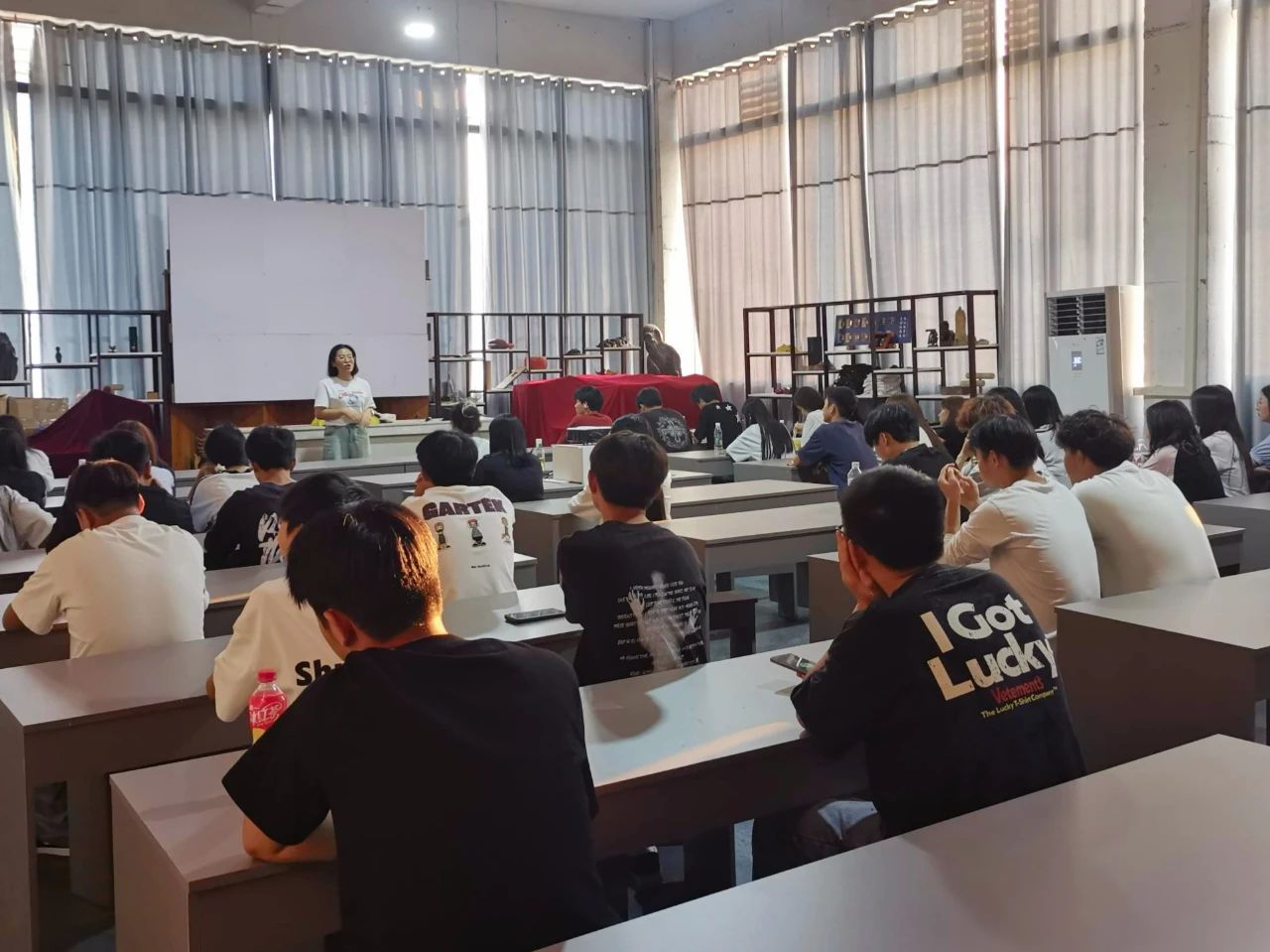 筑梦beat365校园  启航向未来(图2)