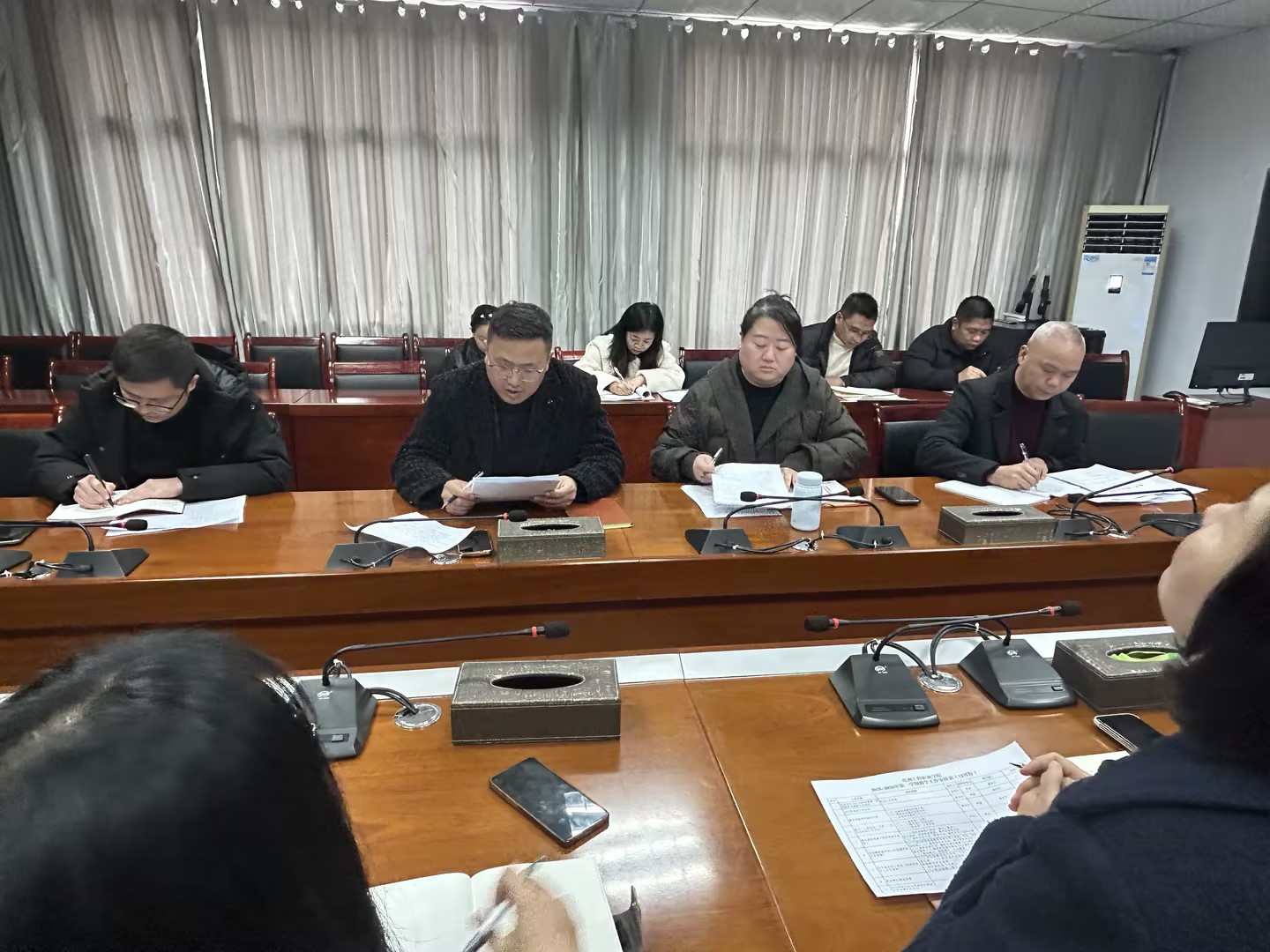 beat365召开2025年秋季学期第四次教学工作例会(图2)