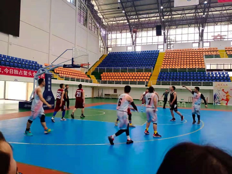 beat365中国官方网站第二届“工会杯”教职工篮球赛(图2)